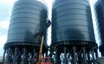 油罐：能源储运的“钢铁巨兽”